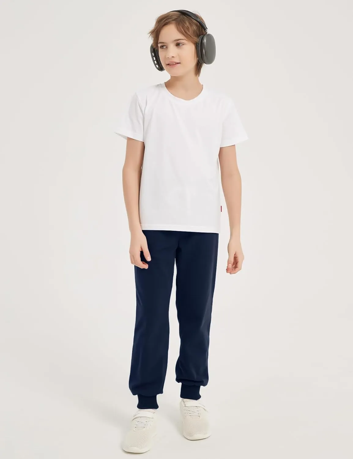 Flygo 3 Pack Boys Sweatpants Kids Active Joggers Athletic Casual Basic Pull On Pants with Pockets Drawstring