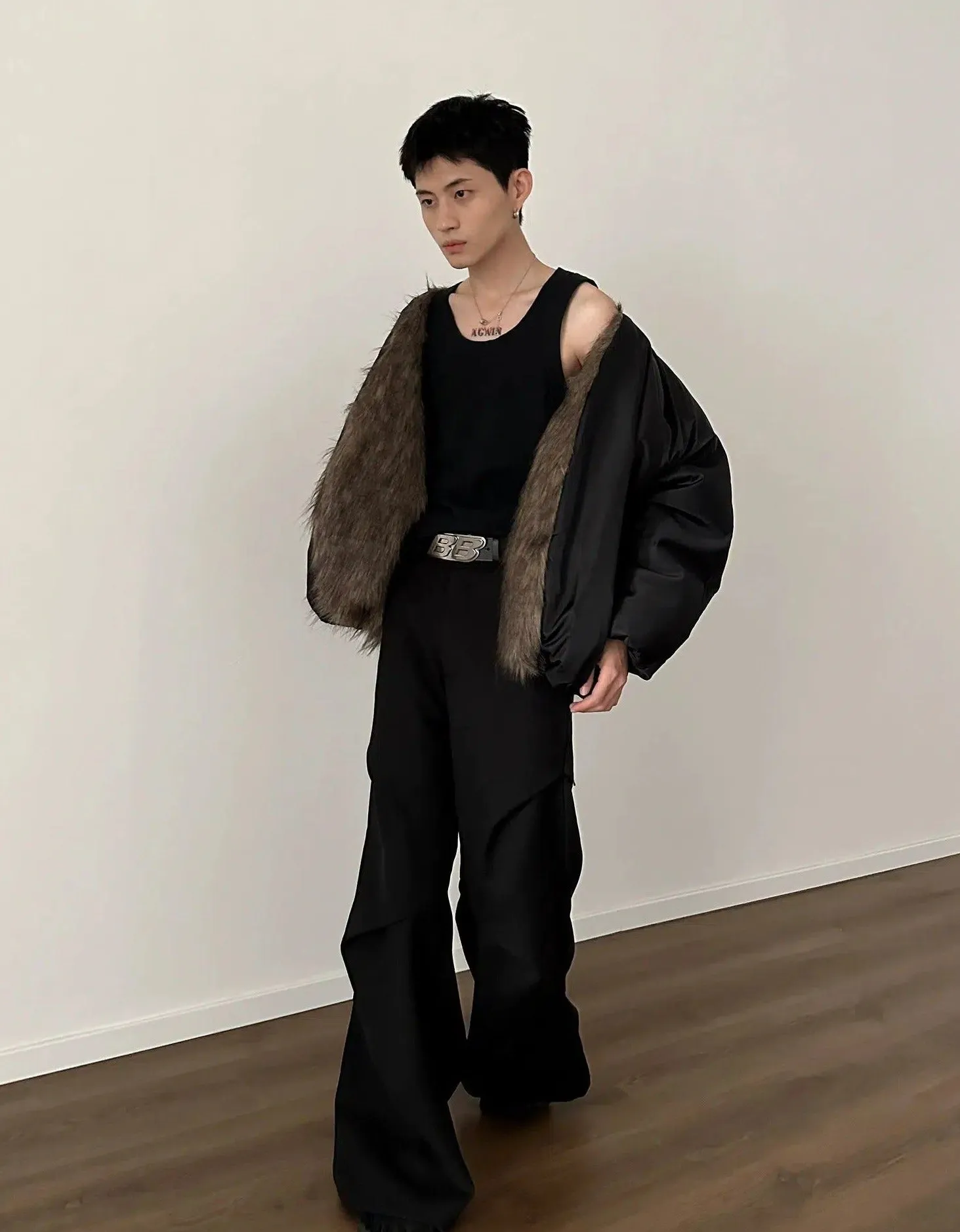 Gen Structured Line Flare Pants