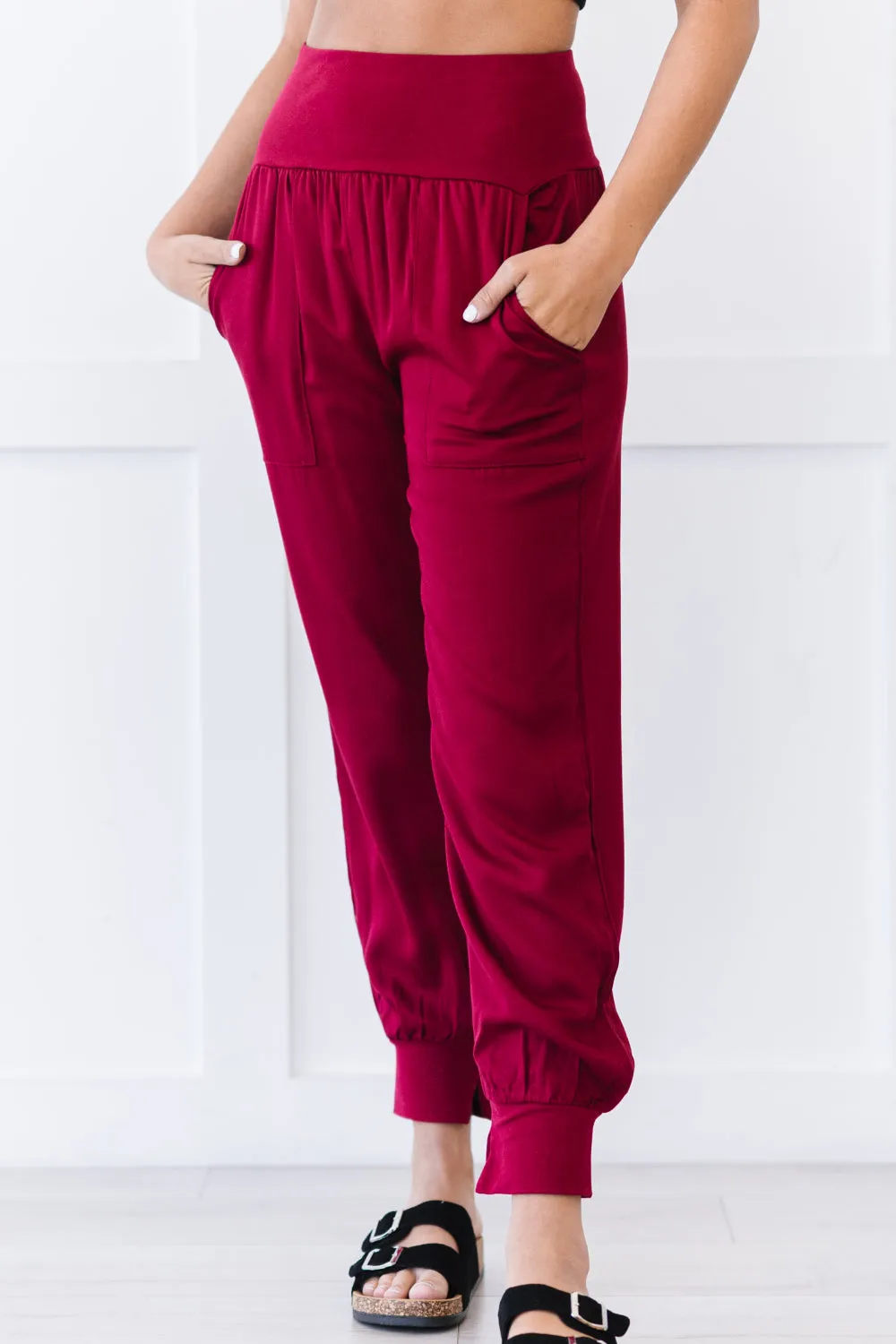Just Catchin' Up High-Waisted Joggers