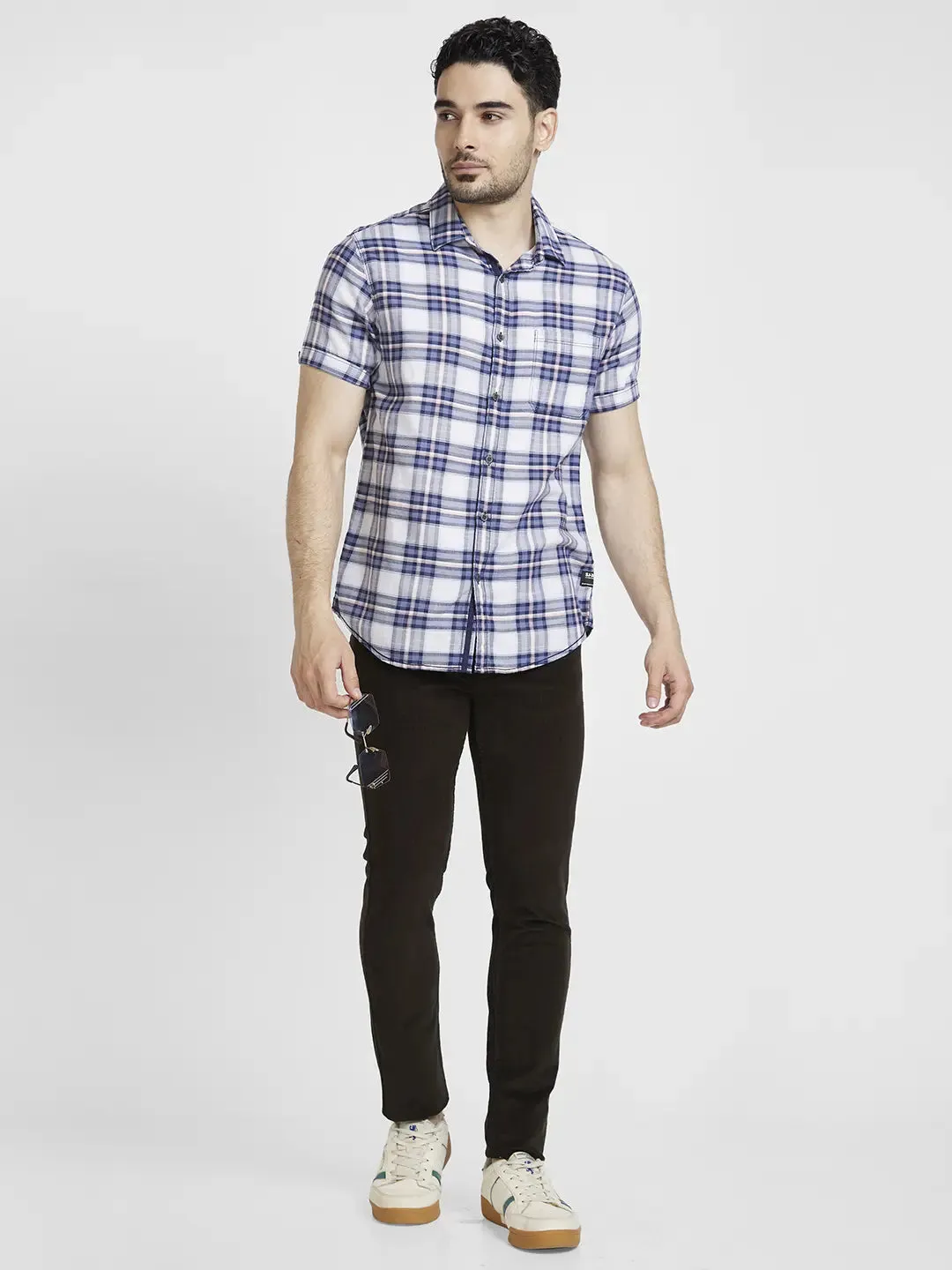 Spykar Men Olive Cotton Slim Fit Mid Rise Trousers