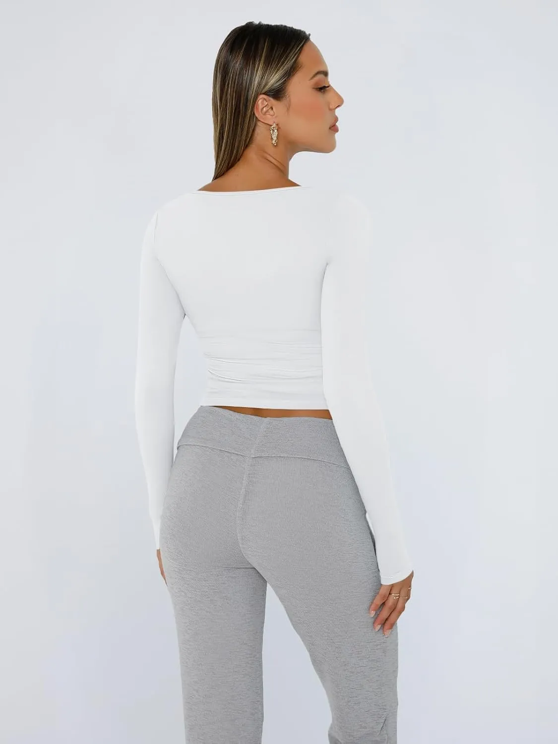 Trendy Queen Womens Long Sleeve Shirts Crop Tops Square Neck Going Out Basics Tees Y2K Winter Clothes 2025